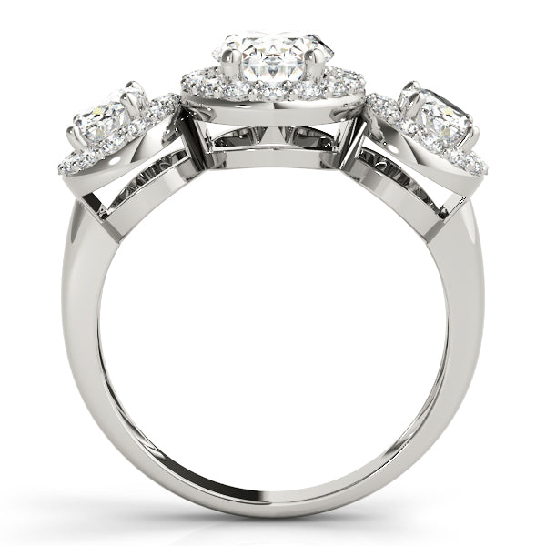 The Modern Heirloom: Oval & Round Diamond Fusion