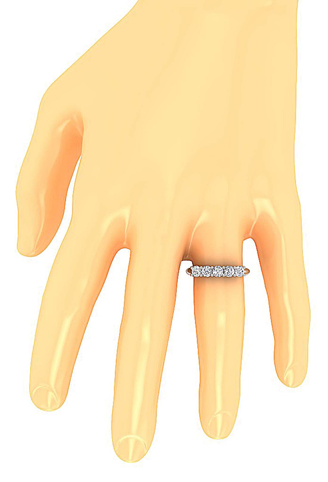 RoundDiamondAnniversaryRingonFinger