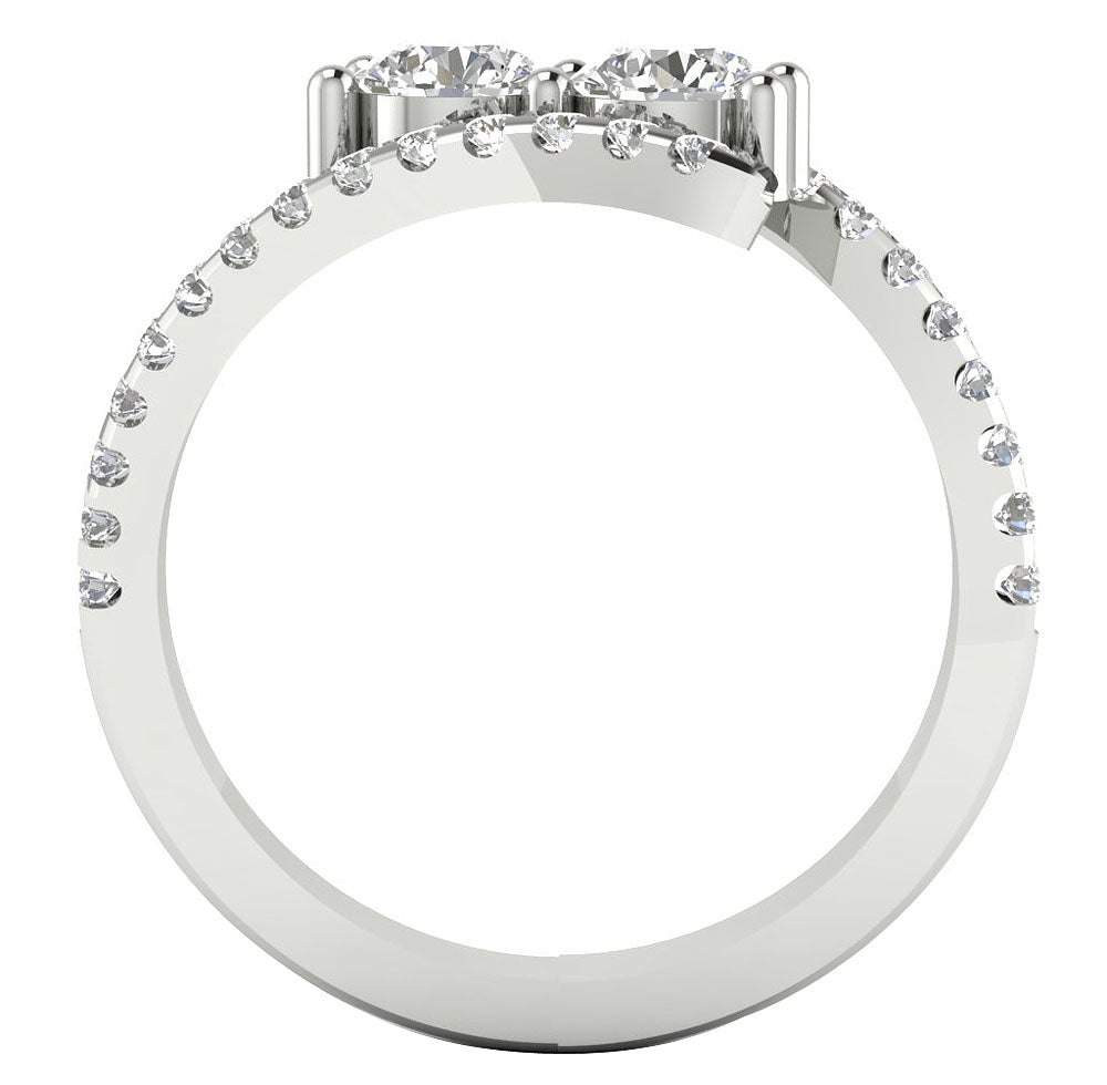 RoundDiamondWhiteGoldRingFrontView