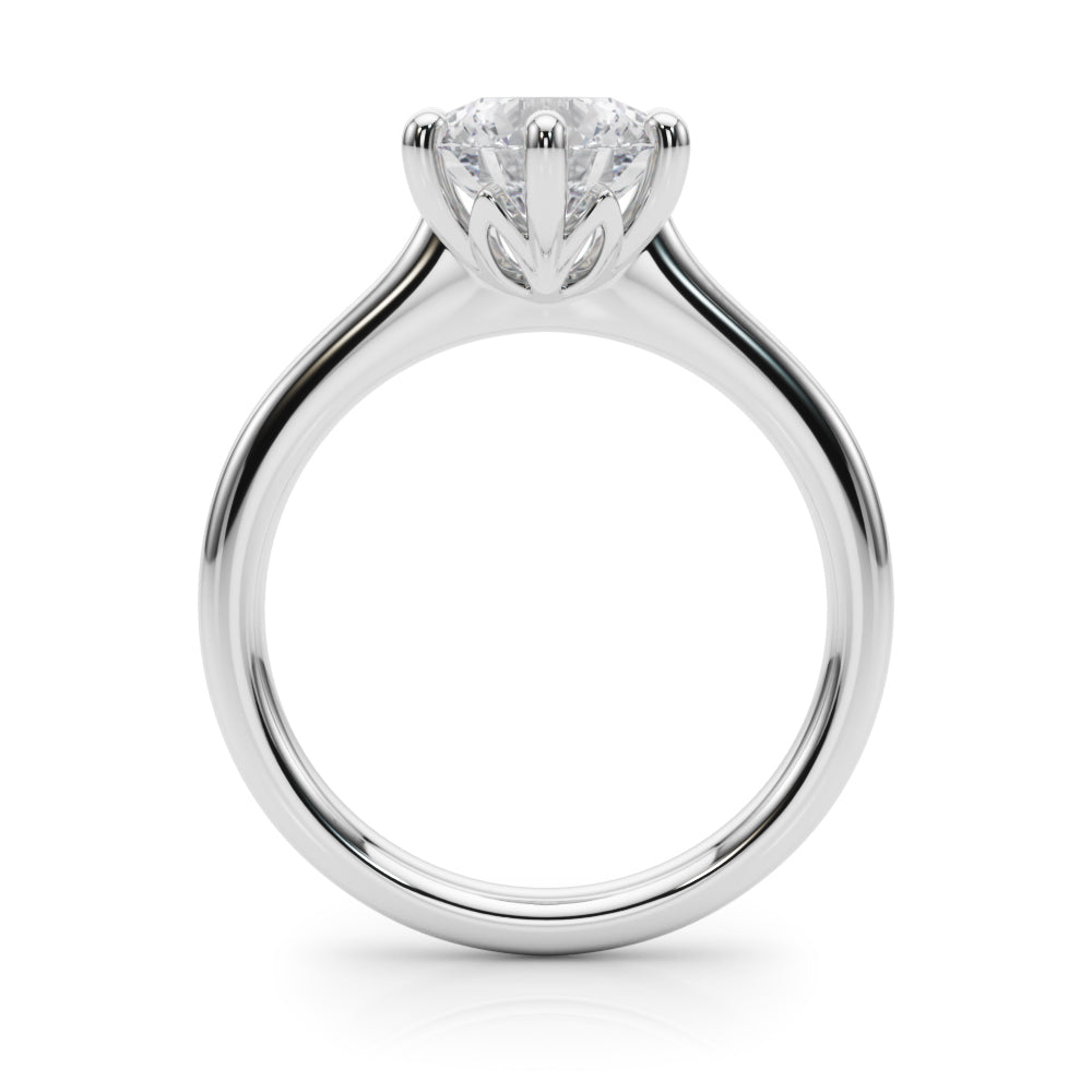 Stunning VS-F clarity round diamond in a custom 6-prong 14K gold setting