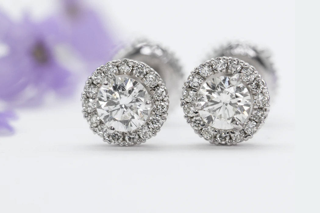 How to Select the Best Diamond for Earrings?