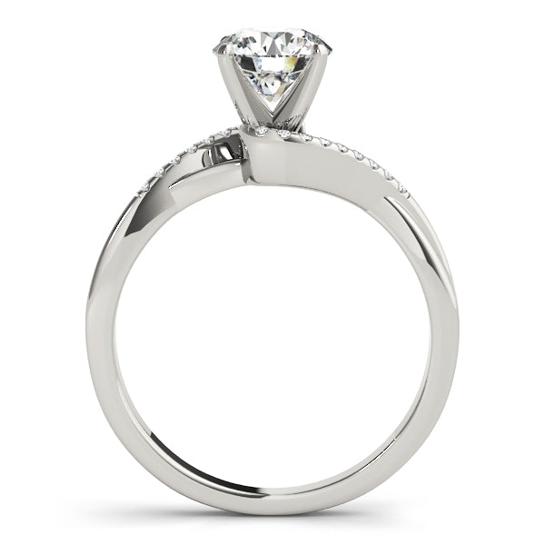 Profile shot of a white gold Solitaire ring